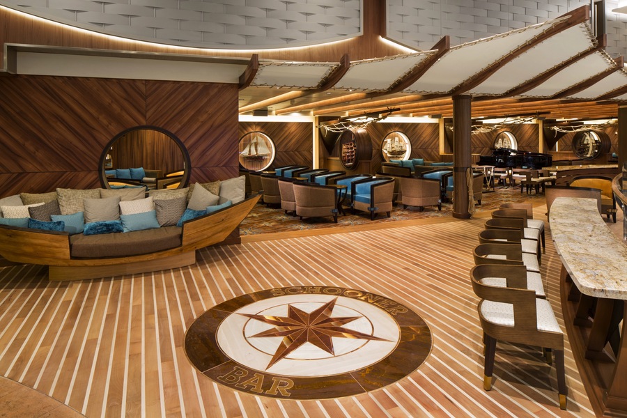 RCI Harmony of the Seas Schooner Bar.jpg